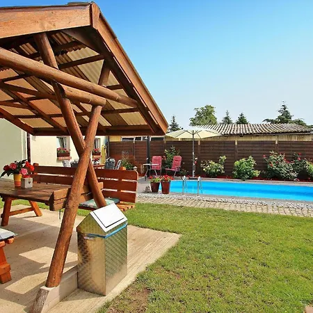 Ferienhaus Kummerow Casa de Férias Kummerow (Mecklenburgische Seenplatte)
